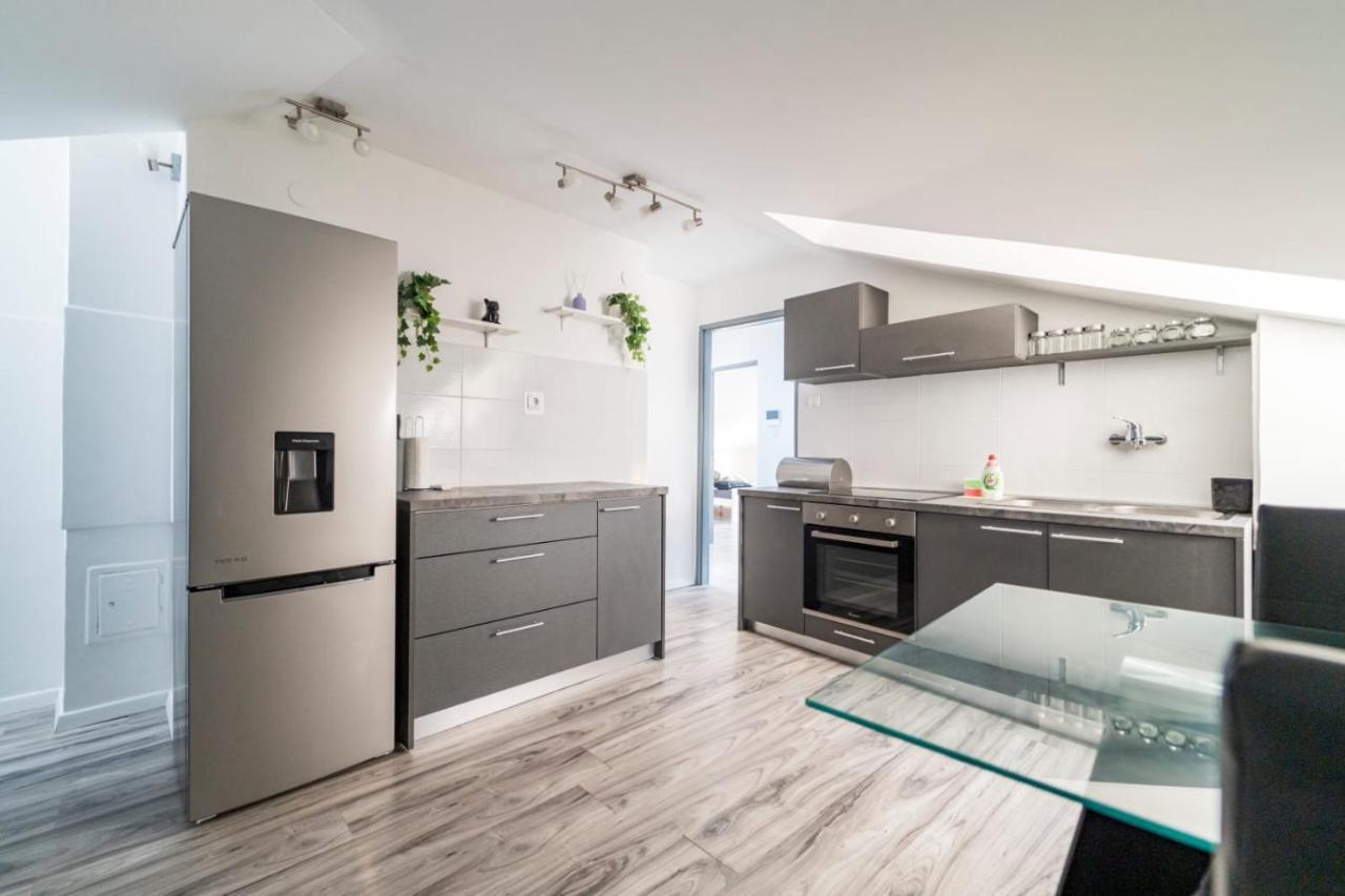 City Center Mayess Aparment Zadar Extérieur photo