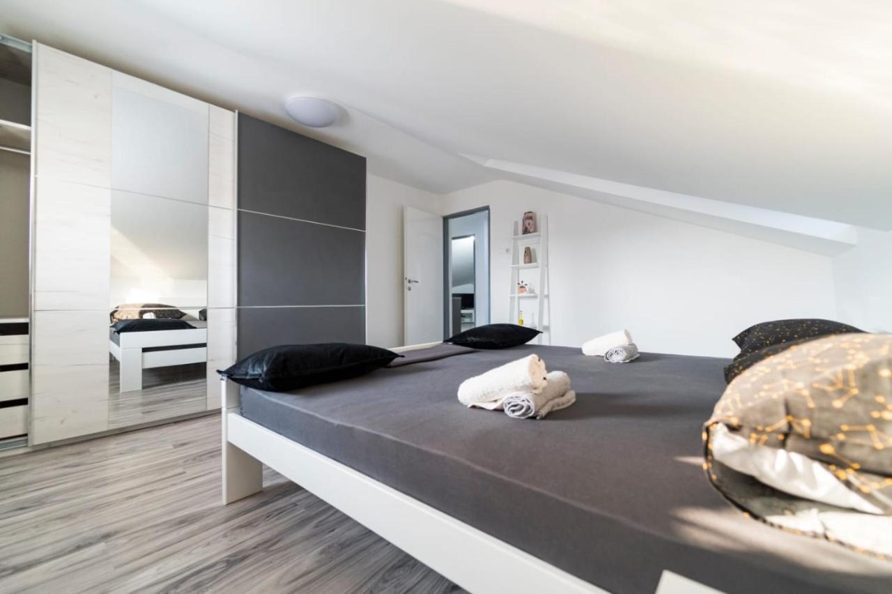 City Center Mayess Aparment Zadar Extérieur photo
